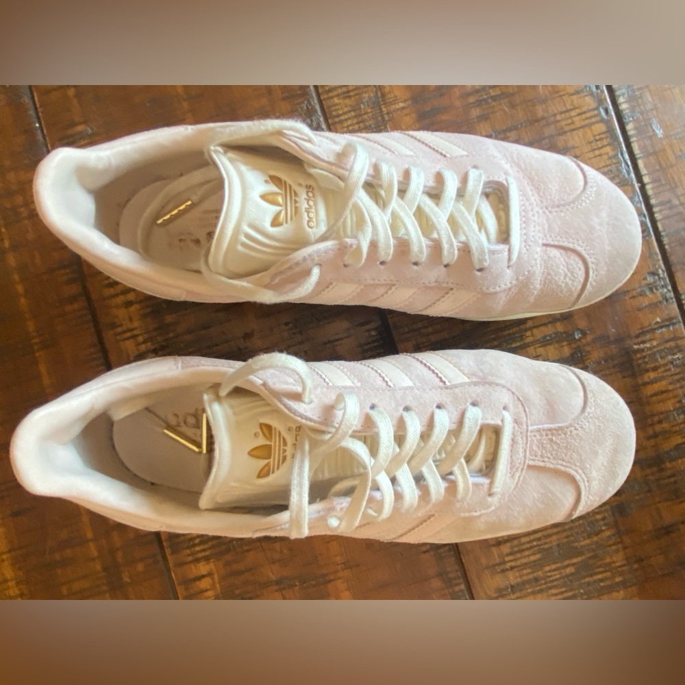 Adidas Gazelle, soft beigy blush color.